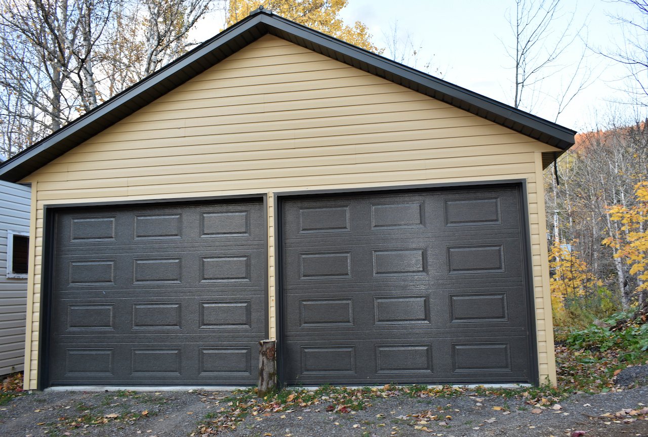 Garage préfabriqué réalisé par Garage Expert